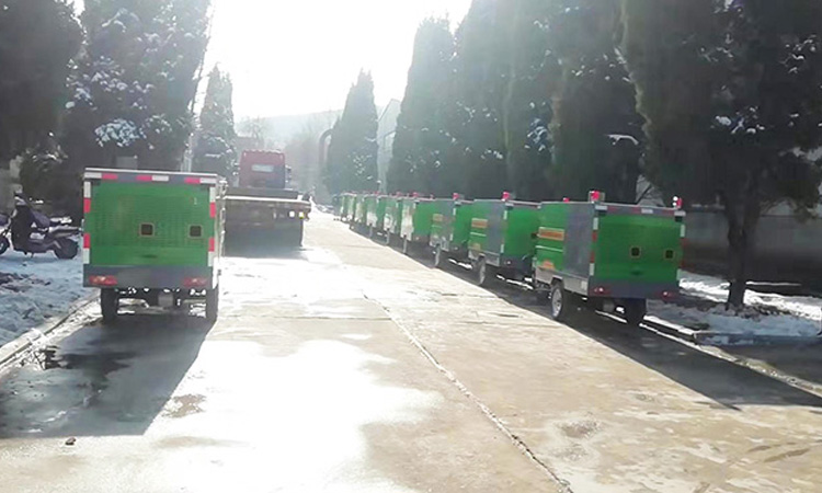 裝車現(xiàn)場 電動高溫高壓沖洗車