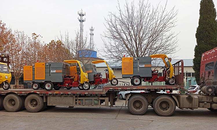 多功能高壓沖洗車發(fā)貨現(xiàn)場 多功能高壓沖洗車發(fā)貨現(xiàn)場