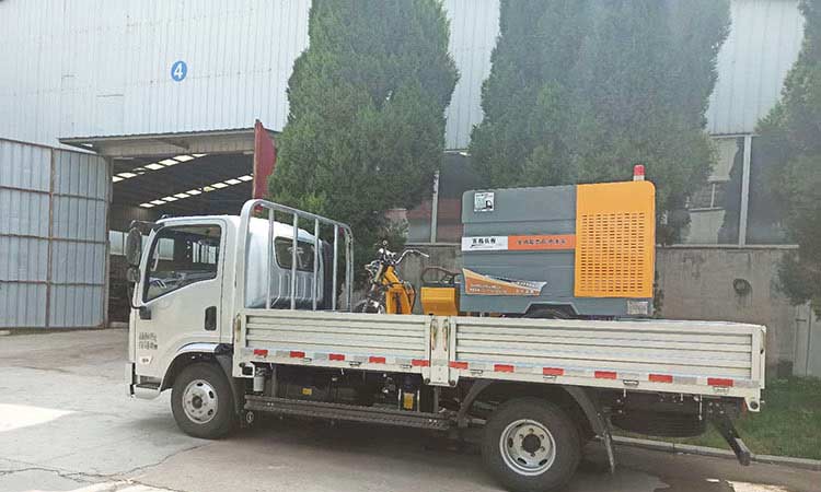 環衛電動高壓清洗車 路牙石高壓清洗車