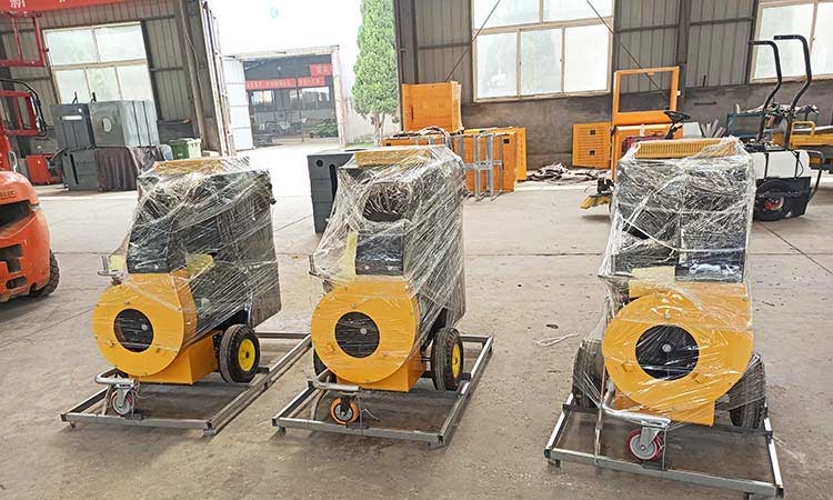 手推式樹葉收集器包裝完成準備發貨 環衛樹葉收集設備