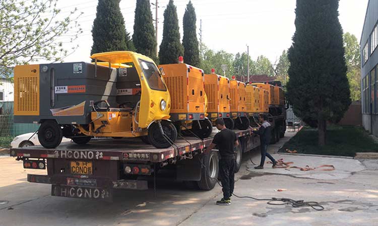 電動高壓清洗車裝車中 高壓清洗車