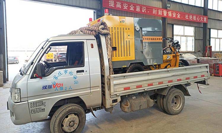 石家莊環衛公司訂購三輪高溫高壓清洗車發貨現場