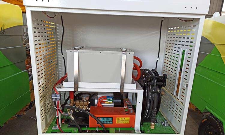 小型三輪高溫高壓清洗車內(nèi)部結(jié)構(gòu) 高溫高壓清洗車