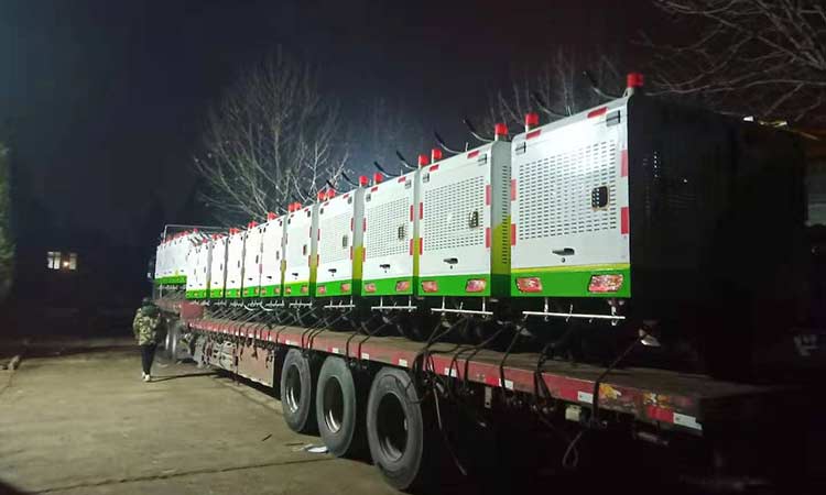 小型多工功能高溫高壓清洗車準(zhǔn)備發(fā)貨 高溫高壓清洗車