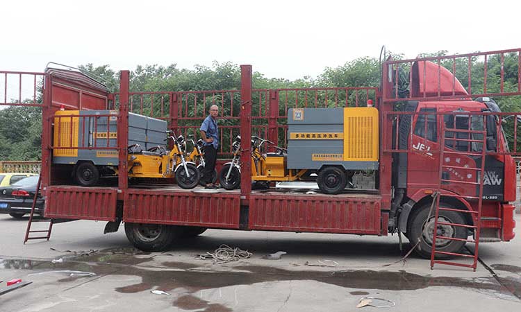 人行道高壓清洗車 人行道高壓清洗車