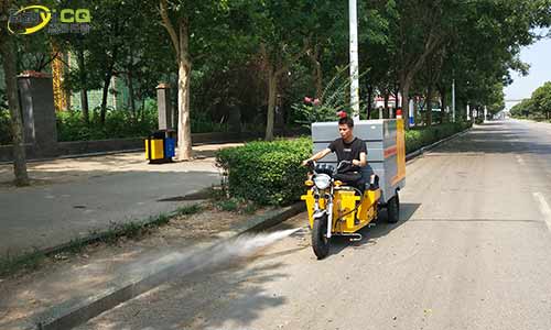 小型高壓清洗車道路清潔一車在手，清潔無憂