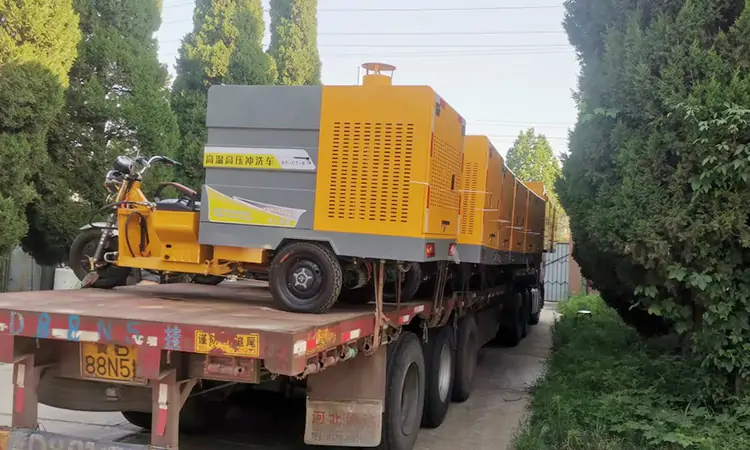 高溫高壓清洗車(chē) 高溫高壓清洗車(chē)