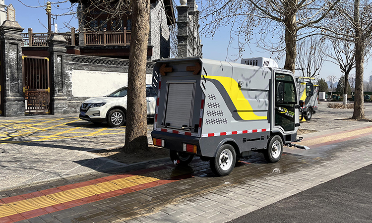 純電動四輪高壓清洗車 純電動四輪高壓清洗車