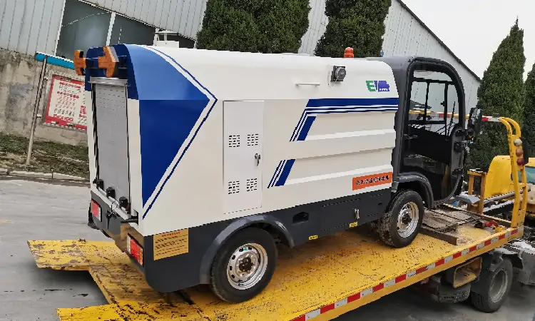 四輪多功能高壓清洗車