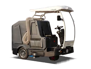 小型駕駛式樹葉收集車