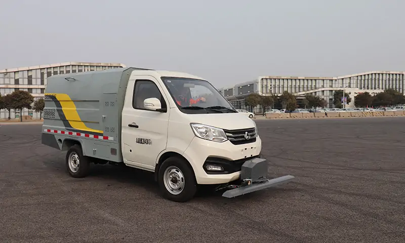 新品上市!新能源純電動道路養護車亮相!長安底盤可上牌,駕駛舒適,操作簡單!