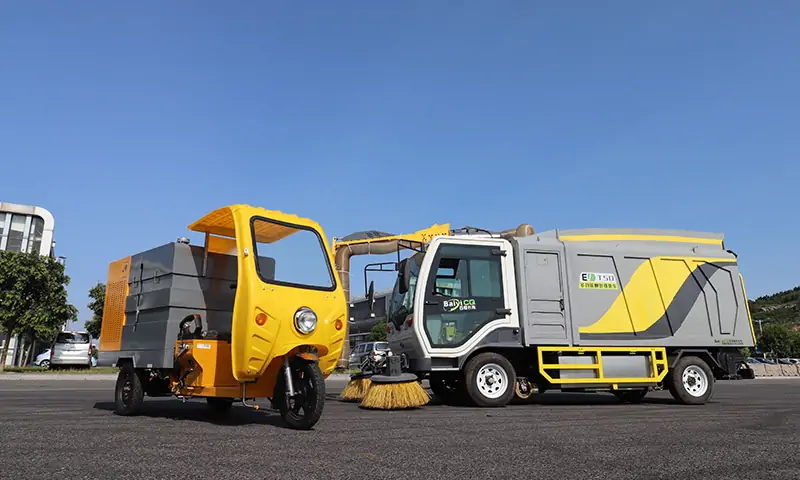 樹葉收集車與高壓清洗車聯(lián)合作業(yè)會(huì)產(chǎn)生怎樣的火花?一起來看一下!