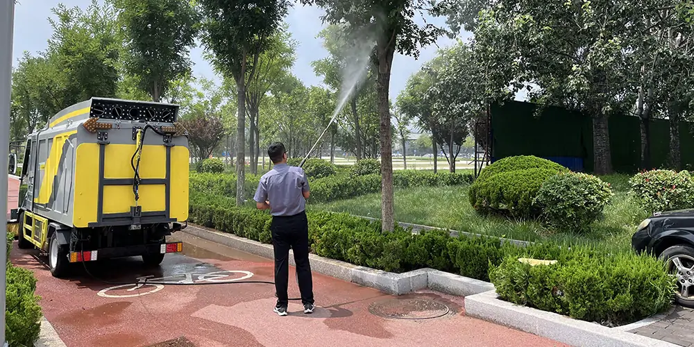 純電動(dòng)樹葉收集車_多功能樹葉收集車_吸樹葉的機(jī)器_掃樹葉神器 純電動(dòng)樹葉收集車_多功能樹葉收集車_吸樹葉的機(jī)器_掃樹葉神器