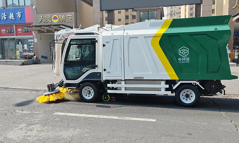多功能樹葉收集車：環衛利器的秋季神器，助力河南環衛。