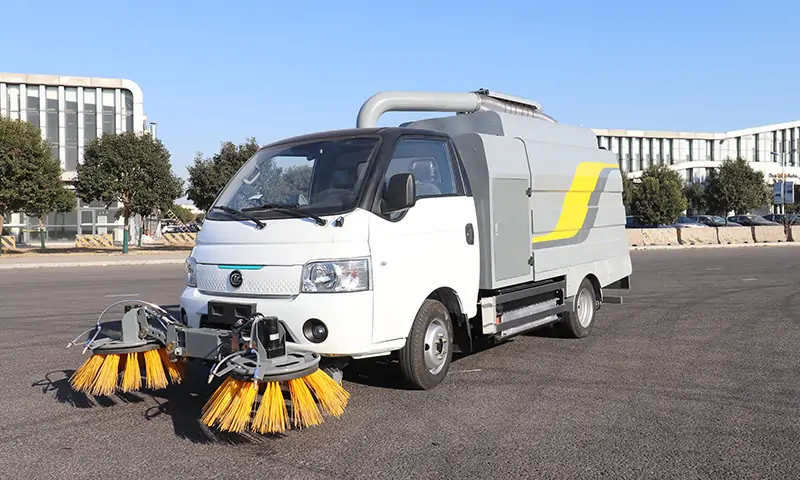 四輪樹葉收集車:解決落葉難題,引領環保革命