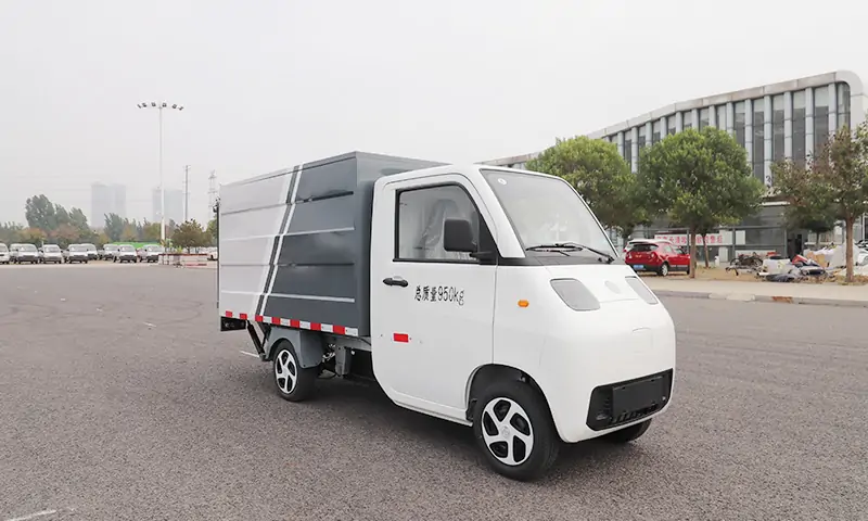 新能源垃圾桶轉運車:提升城市垃圾處理效率的環保利器
