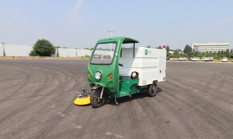 三輪多功能高壓清洗車：城市環境建設的綠色衛士