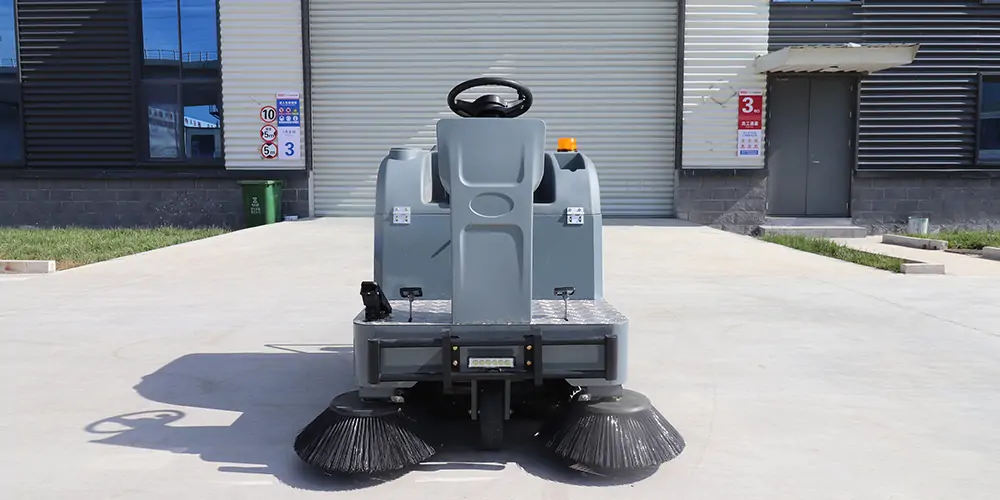 純電動(dòng)清掃車(chē)，電動(dòng)清掃車(chē)，小型電動(dòng)掃地車(chē)，電動(dòng)掃地車(chē)