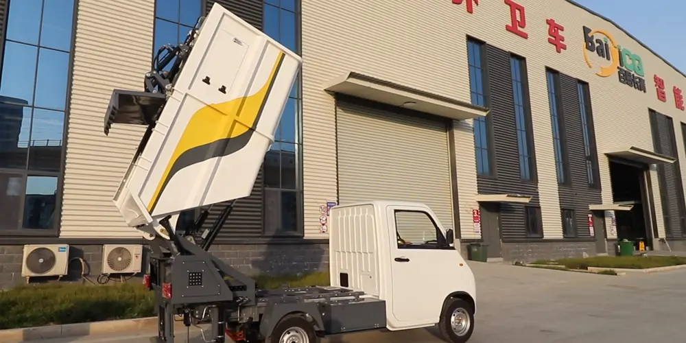 純電動后裝式垃圾車，后裝式垃圾車，垃圾車，電動垃圾車